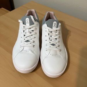 On Cloud The Roger Advantage